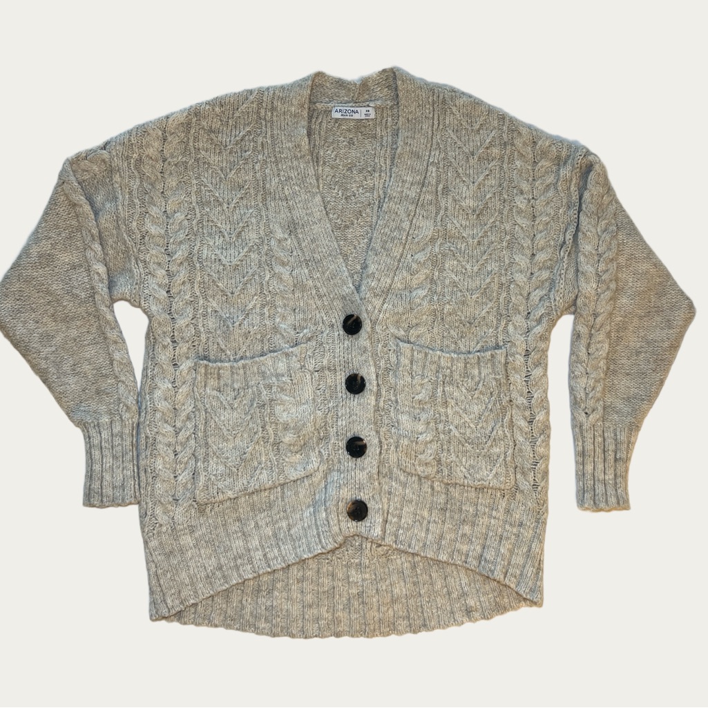 Arizona Women’s Cream Oversized Cable Knit Cardigan Cottagecore Grandpacore Xs